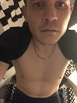 Spielzeugtwink online show from December 19, 2:52 am