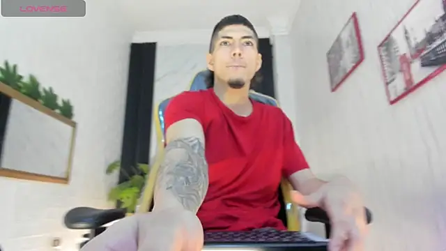 yeikoox online show from November 26, 2:14 am