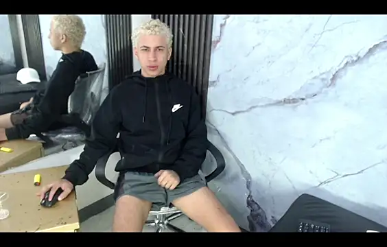 HollmanFronsh online show from November 27, 3:10 am