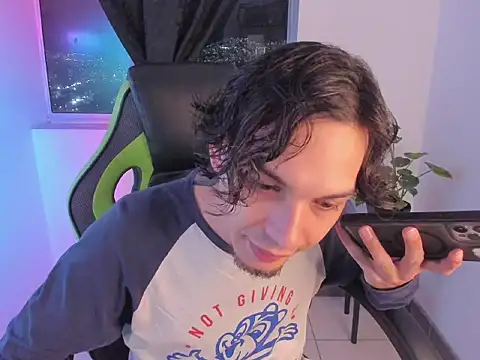 alessandro garcia online show from January 16, 1:19 am