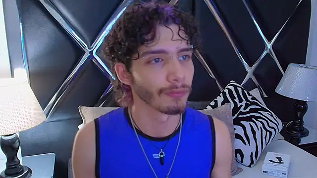 JojoBraando online show from January 10, 11:47 am