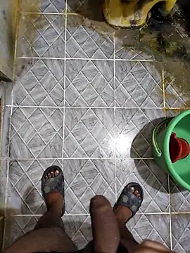 desi alpha boy online show from December 5, 1:51 pm