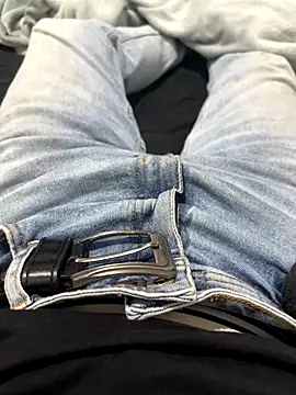 Daisuke 01 online show from December 2, 6:05 am