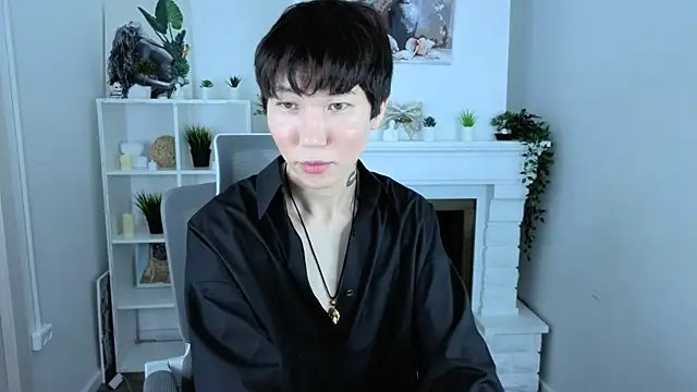 YugoAsian online show from December 4, 8:49 pm