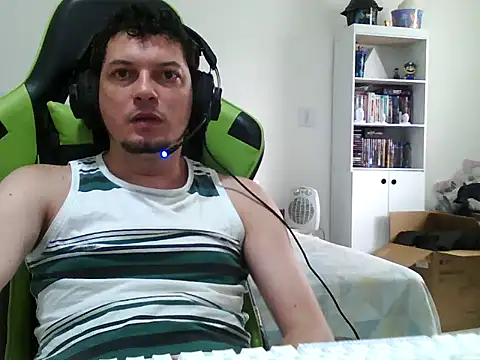 Fussador online show from November 24, 5:36 pm