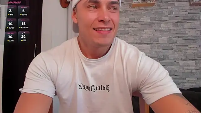 connorsmithvip online show from December 4, 12:23 pm