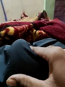 bigdick2299 online show from December 18, 5:31 pm