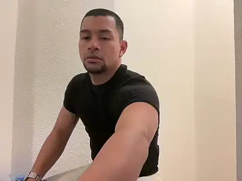 esleider12 online show from December 16, 12:01 pm