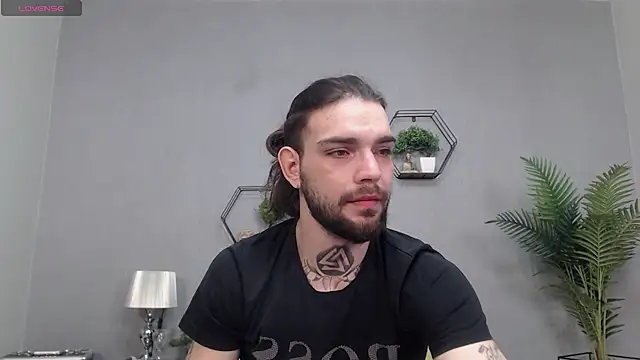 KaneHunter online show from March 28, 9:15 pm