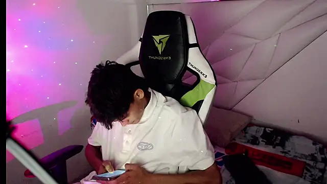 Lil babyyy  online show from December 17, 4:31 am