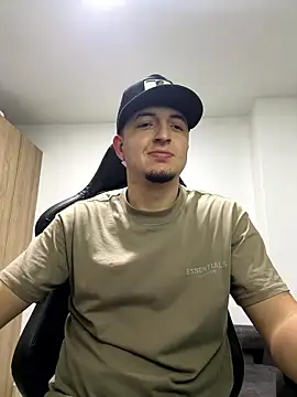 Liam jones10 online show from January 9, 4:51 am