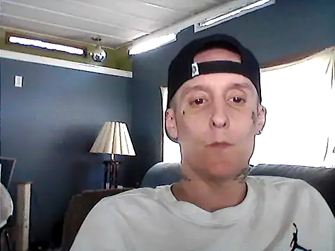 lottatoxicshyt online show from May 27, 2:25 pm