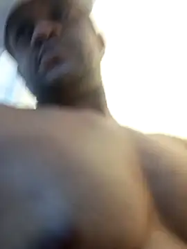 pretolindo2025 online show from November 30, 8:11 pm