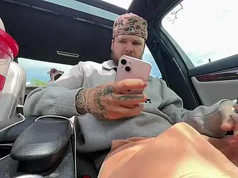 Tatertats online show from April 29, 6:36 pm