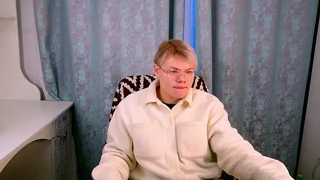 Brian Mils online show from January 18, 12:07 pm