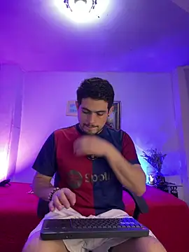 williamsmiiths16 online show from April 9, 11:49 am