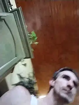 bigjohnson2914 online show from May 30, 3:56 pm