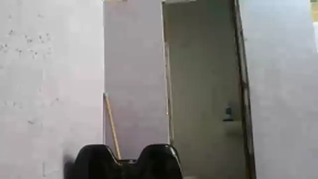 modeloxtz online show from April 3, 5:10 pm