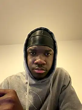 DopeeThreads online show from December 4, 10:39 pm