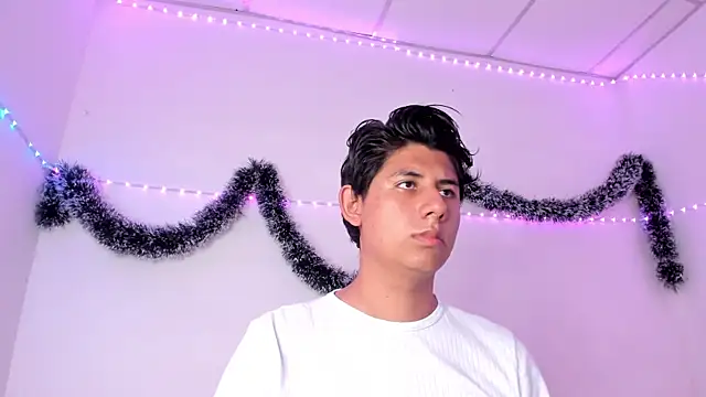 king Eric30 online show from January 6, 8:46 pm