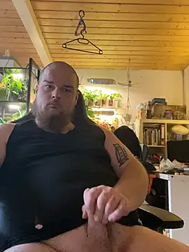 YoursxTruly online show from January 18, 1:13 pm