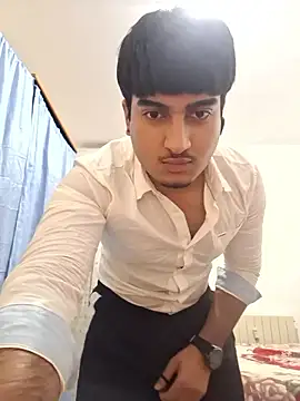 Anndrea8182 online show from January 15, 10:01 pm