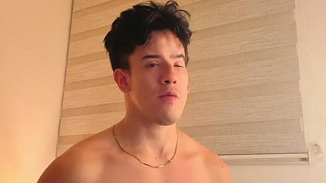 maxxcooper1 online show from January 11, 6:06 am