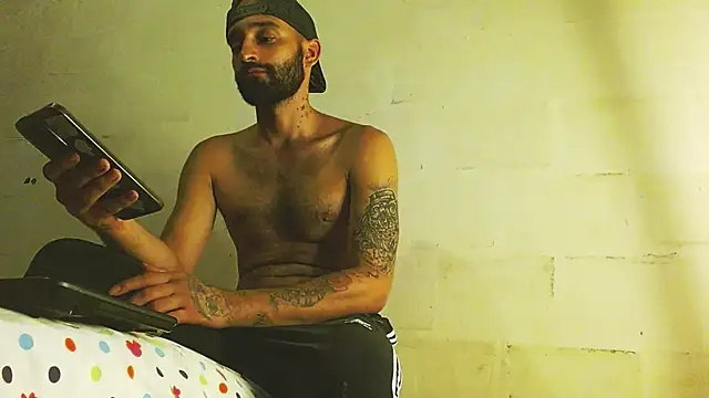 Alex Flame  online show from May 16, 1:25 am