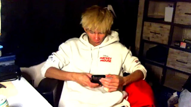 jhaycobXgarcia online show from March 29, 11:32 am