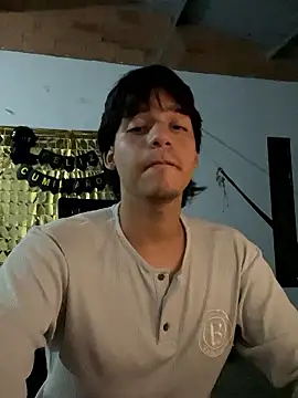 CrisotpherMoretti online show from January 9, 11:32 pm