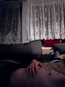 hotchris0708 online show from January 8, 10:15 pm