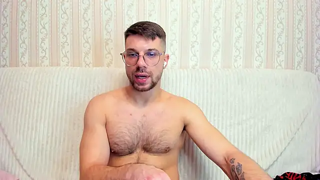 Tony Wolf online show from February 26, 10:33 pm