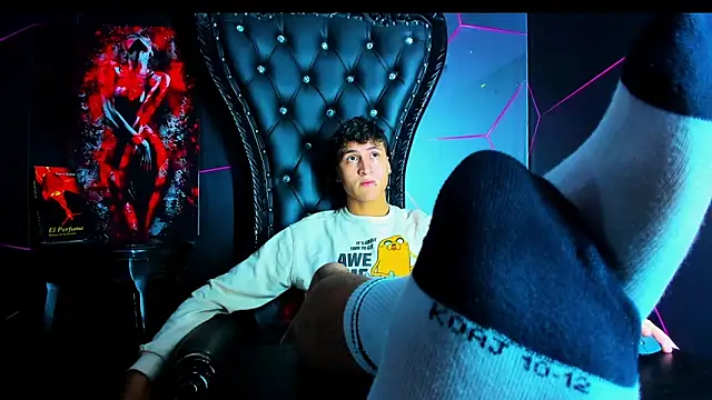 Ethan Waalker online show from February 12, 4:18 am