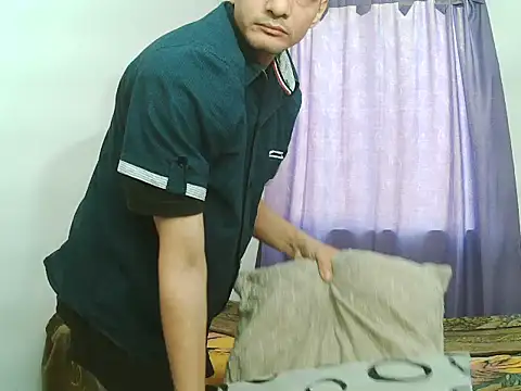 Adam Arango online show from January 8, 3:17 pm