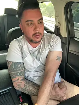 Diegohernan17 online show from February 26, 3:02 pm