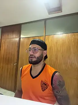 thedragonboyxxx online show from March 9, 1:32 am