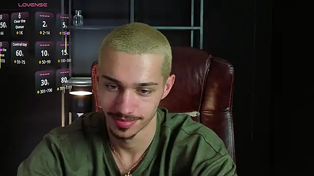 KaydenDrew online show from March 31, 9:22 am