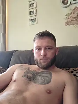 yandy p90 online show from June 14, 3:14 pm