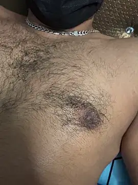 hotyindiaan online show from December 19, 10:17 pm