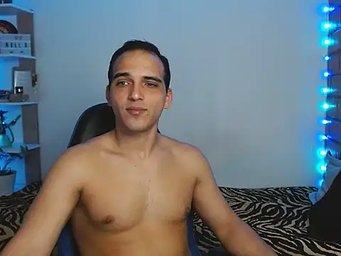 MaaX2330 online show from January 17, 8:22 pm