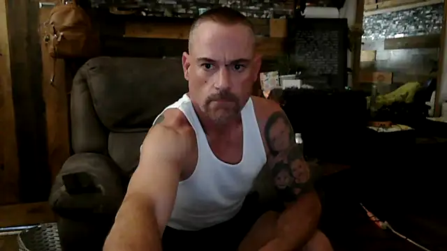 MISTERANDDEMI online show from May 21, 8:43 am