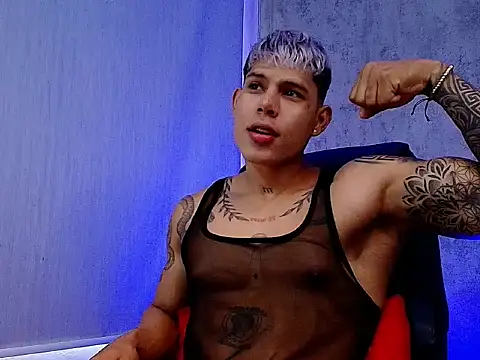 oruz stud online show from February 27, 1:23 pm