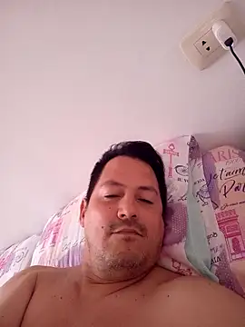 chico-en-tanga online show from March 25, 11:09 pm