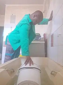 yourburget online show from February 7, 12:23 pm