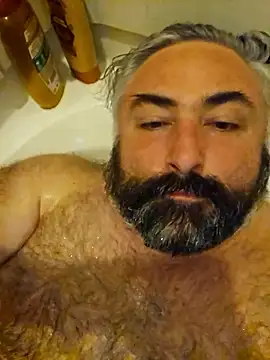 MacGuyver20 online show from January 13, 6:40 am