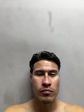 Latin Paisa Boy online show from July 4, 7:17 pm