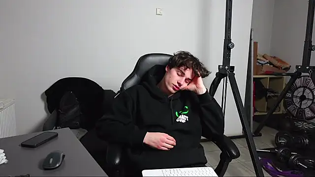 Daniel Shawnn online show from January 5, 7:17 pm