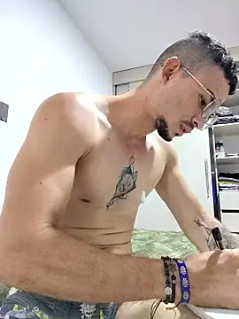 whitebull97 online show from January 13, 12:59 am