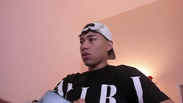 AustinTowers online show from February 20, 7:37 pm