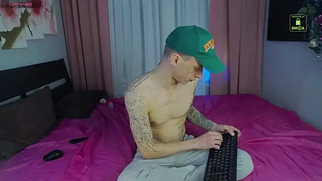 Jamie Inked online show from January 8, 7:13 am